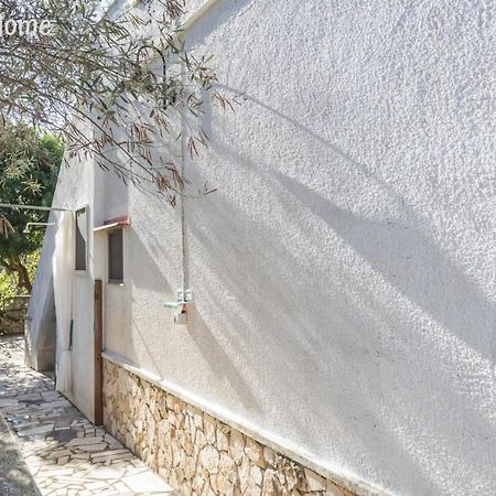 Villetta Camelia, Torre Pali, Con Piscina Exterior photo